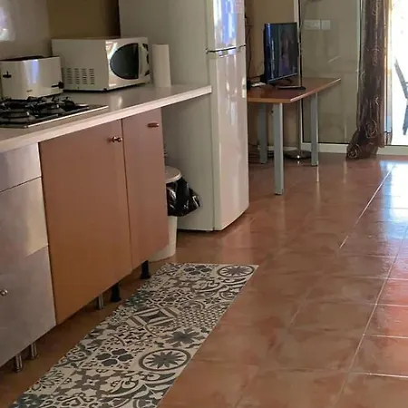 Familiar Con Gran Piscina Privada Holiday home